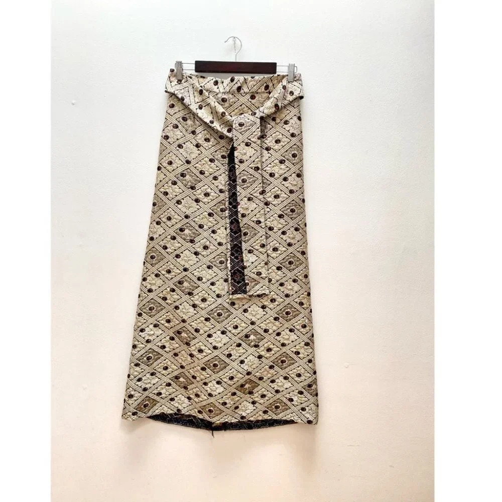 Vintage - Gold Silver Thread Jacquard Pattern Maxi Skirt